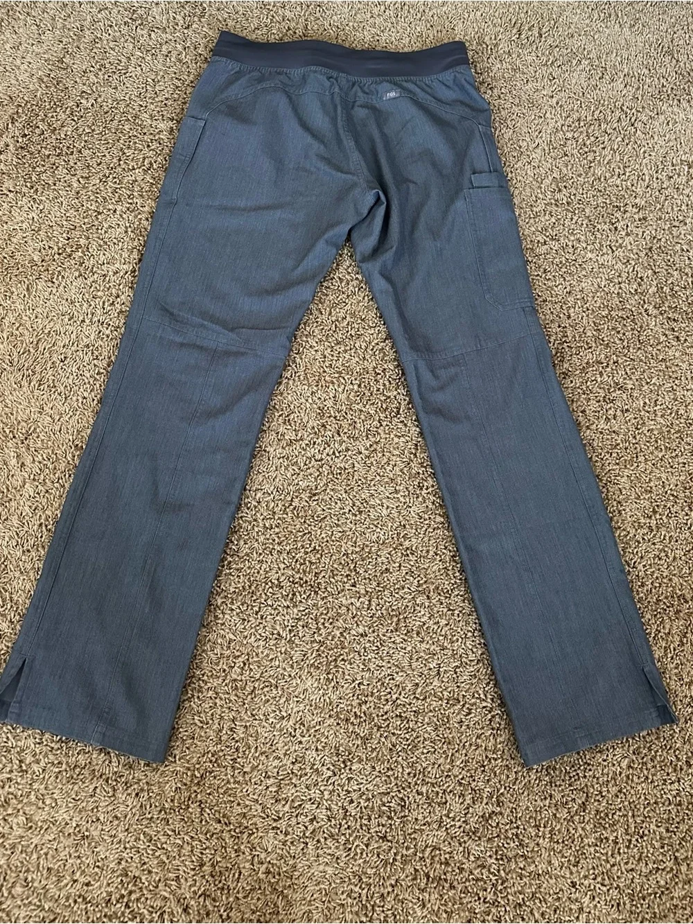 Figs Grey Scrub Set Medium/Small Tall - Picture 5 of 11